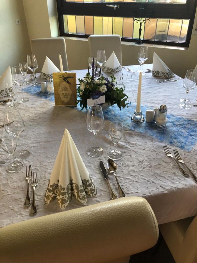 Hotel Restaurant Zum Schwanen Bruchköbel Dış mekan fotoğraf