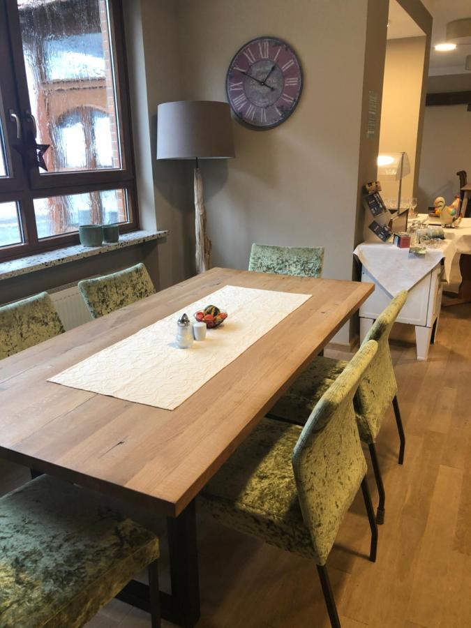 Hotel Restaurant Zum Schwanen Bruchköbel Dış mekan fotoğraf